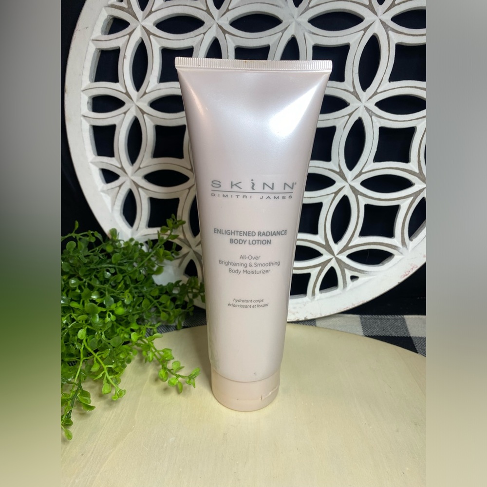 SKINN All-Over Brightening & Smoothing Body Moisturizer